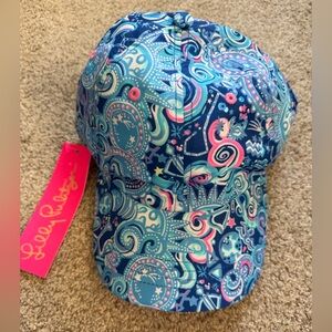 Lilly Pulitzer Run Around Hat - “Lapis Lazuli” print